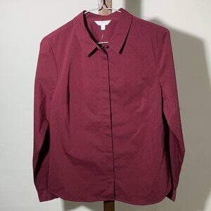 NEW - Reitmans - Burgundy button down shirt with black polka dots - Size M